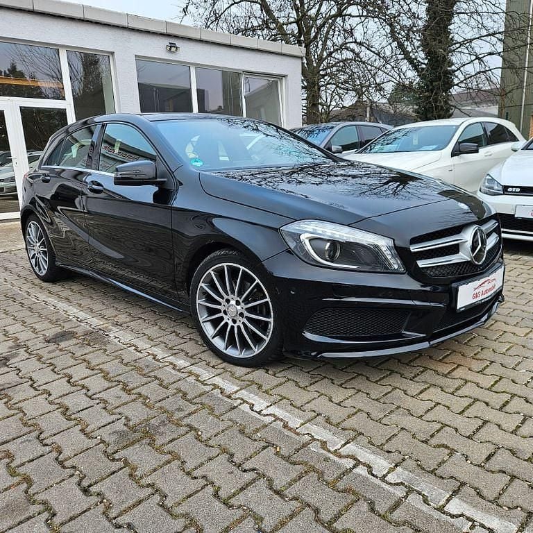 Schwarz Gebraucht 2014 Mercedes A180 AMG line Limousine | 13.999 € (Fairer Preis) - Bild 1/4
