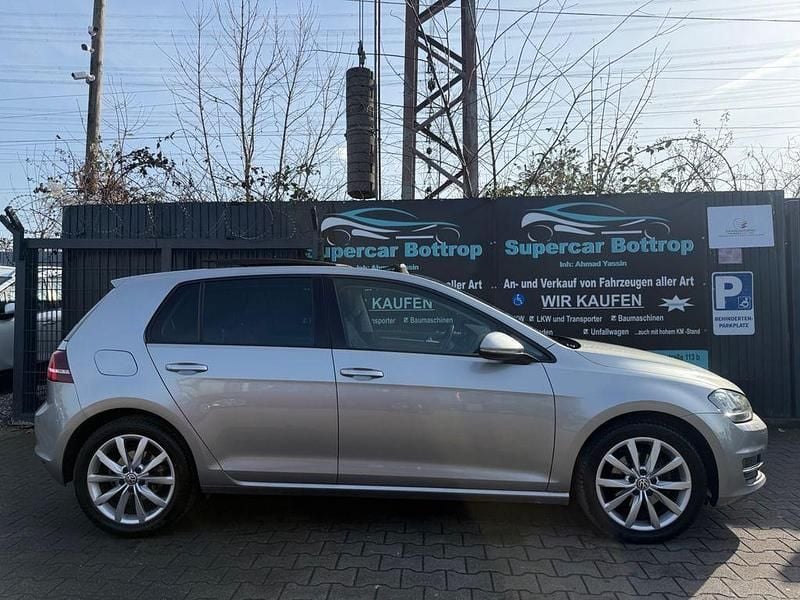 Gebraucht VW Golf VII Highline 150 PS (110 kW) 2014 Silber Limousine