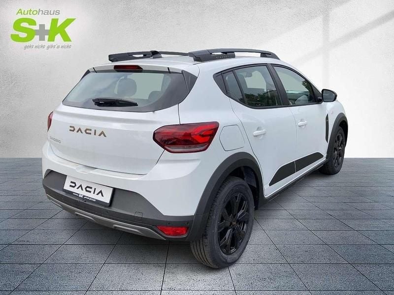 Neu Dacia Sandero Extreme 111 PS (81 kW) 2025 Arktisweiß Kleinwagen