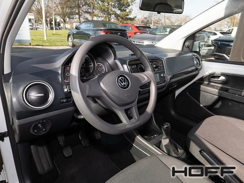 Gebraucht VW up! 65 PS (47 kW) 2021 Weiß Kleinwagen