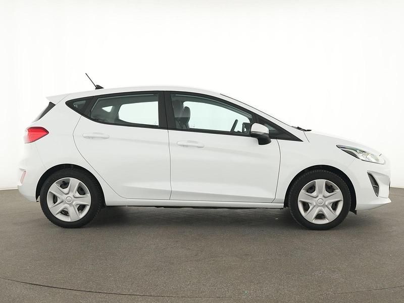 Gebraucht Ford Fiesta Cool & Connect 75 PS (55 kW) 2020 Frost weiss Kleinwagen