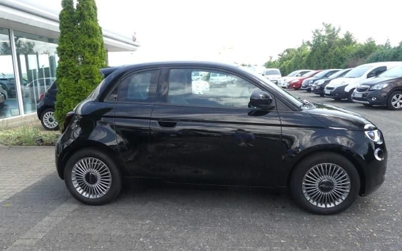 Gebraucht Fiat 500e Icon 86 kW (118 PS) 2022 Schwarz Kleinwagen