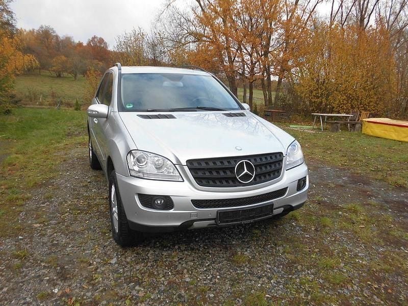 Silber Gebraucht 2007 Mercedes ML280 SUV | 6.500 € (Guter Preis) - Bild 1/4