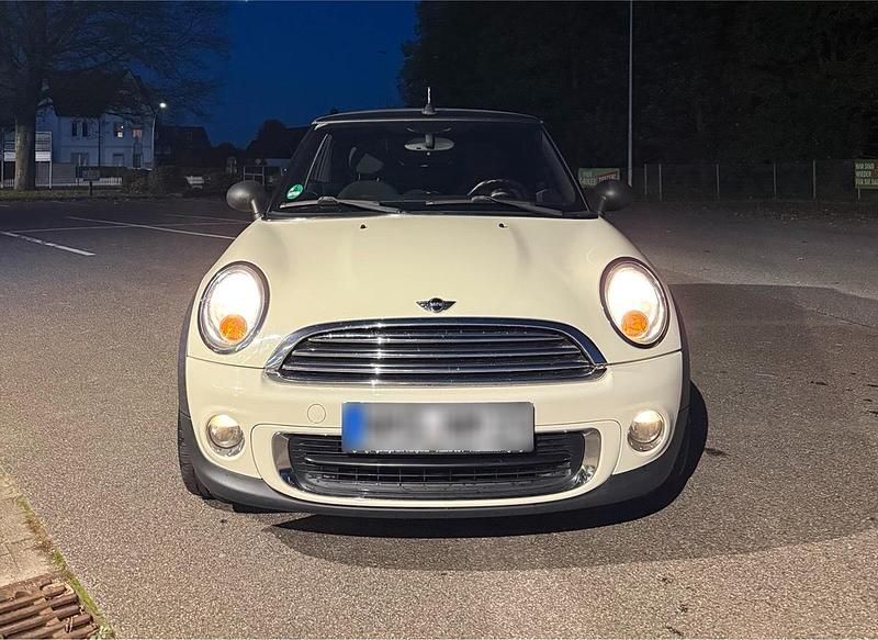 Gebraucht Mini Cooper Cabriolet 102 PS (75 kW) 2011 Beige Cabrio