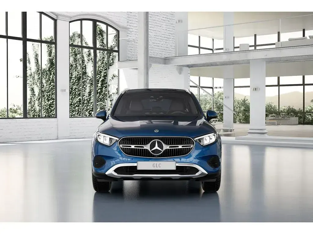 Gebraucht Mercedes GLC300de Avantgarde 333 PS (244 kW) 2025 Blau SUV