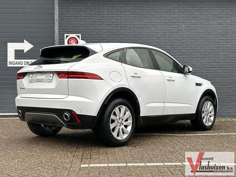 Gebraucht Jaguar E-Pace 151 PS (111 kW) 2018 Weiß SUV