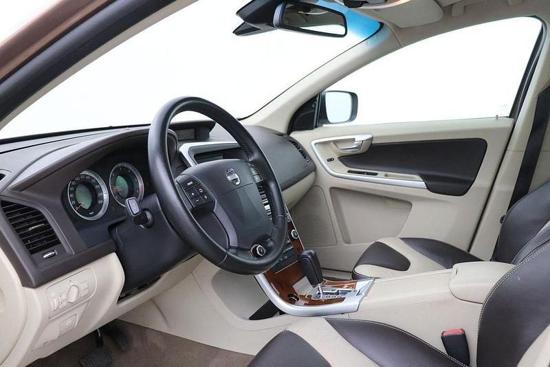 Gebraucht Volvo XC60 Summum 185 PS (136 kW) 2008 Braun SUV