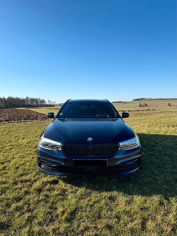 Gebraucht BMW 530 M Performance 252 PS (185 kW) 2019 Blau Kombi
