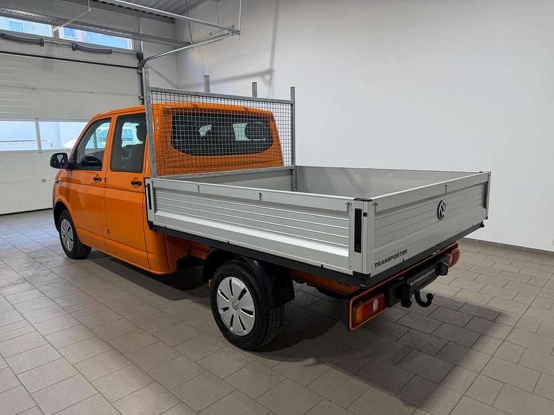 Gebraucht VW Transporter 110 PS (80 kW) 2022 Leuchtorange Van