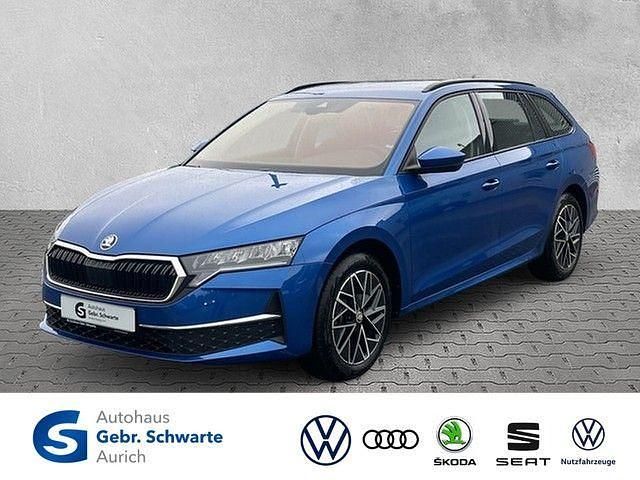 Blau Gebraucht 2025 Skoda Octavia Selection Kombi | 35.390 € (Fairer Preis) - Bild 1/4