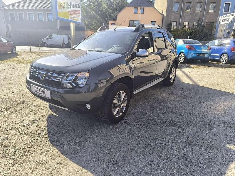 Grau Gebraucht 2014 Dacia Duster Prestige SUV | 8.999 € (Fairer Preis) - Bild 1/4