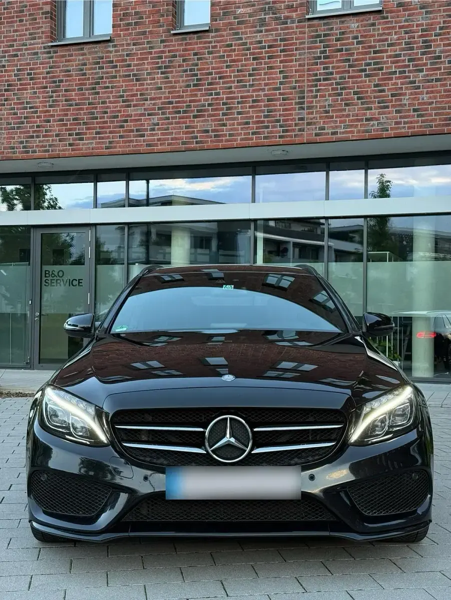 Gebraucht Mercedes C250 AMG line 204 PS (150 kW) 2015 Schwarz Kombi