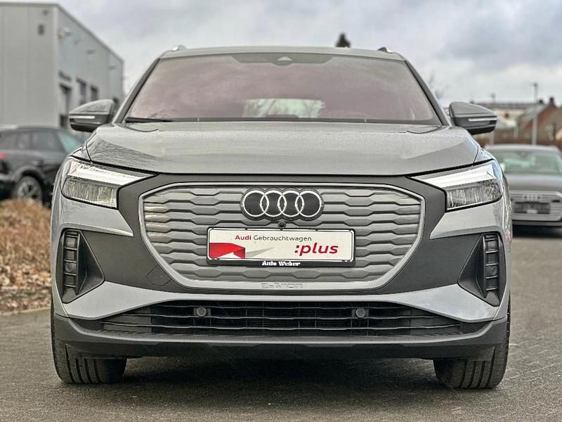 Gebraucht Audi Q4 e-tron Comfort 125 kW (170 PS) 2023 Kieselgrau SUV