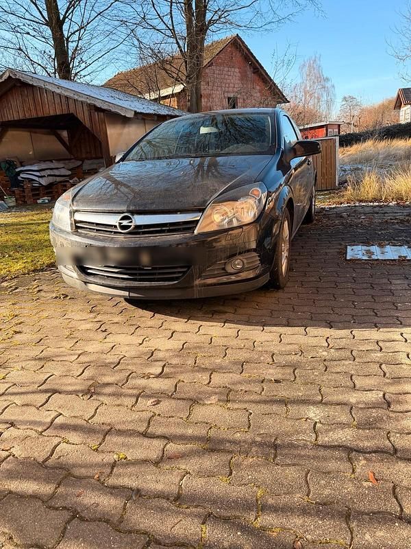 Gebraucht 2006 Opel Astra GTC Coupé | 2.500 € (Fairer Preis) - Bild 1/4