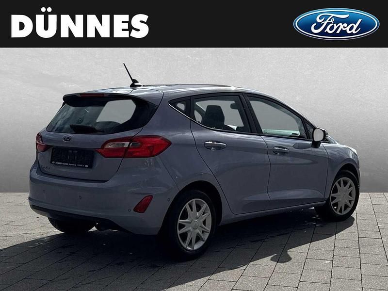 Gebraucht Ford Fiesta Trend+ 140 PS (102 kW) 2011 Weiß Kleinwagen