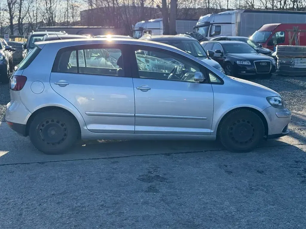 Gebraucht VW Golf Plus Cross Sportline 102 PS (75 kW) 2005 Silber Limousine