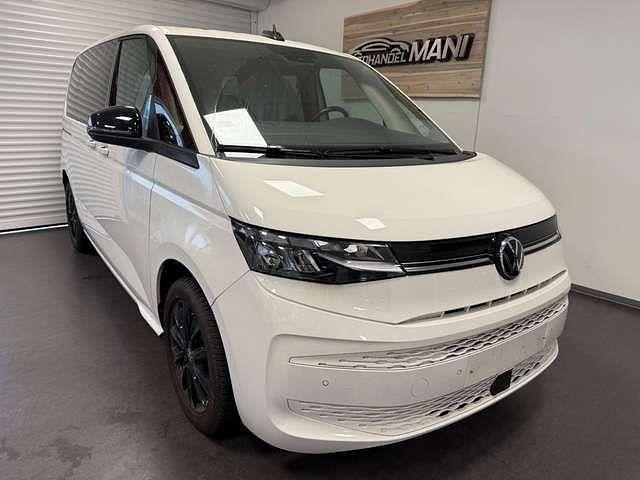 Gebraucht 2023 VW Multivan Van / Kleinbus | 48.990 € (Guter Preis) - Bild 1/4
