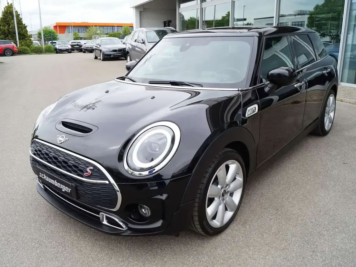 Gebraucht Mini Cooper S Clubman 178 PS (130 kW) 2021 Midnightblack Kombi