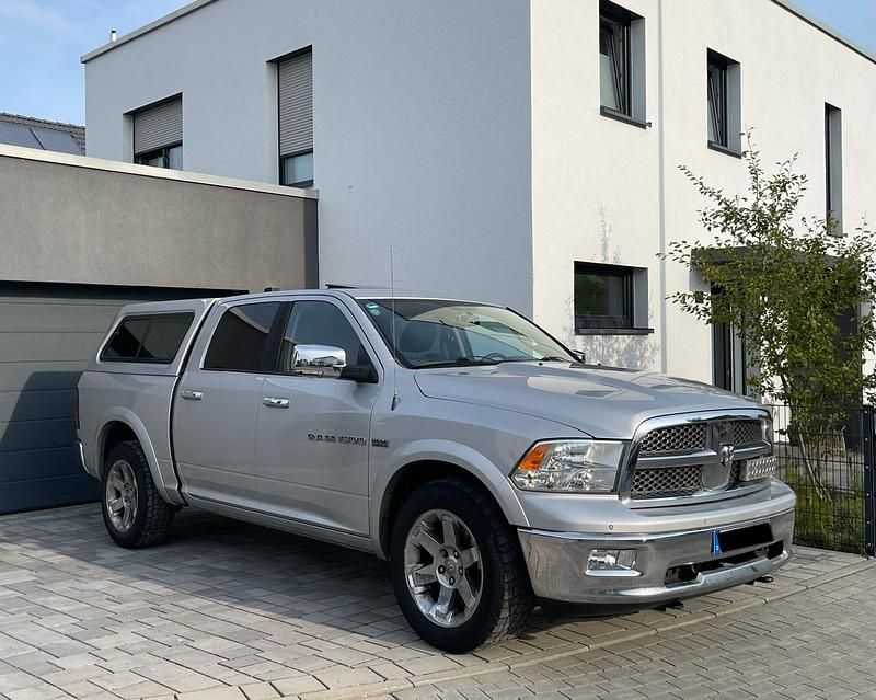 Silber Gebraucht 2013 Dodge Ram Abholung | 19.900 € (Superpreis) - Bild 1/4