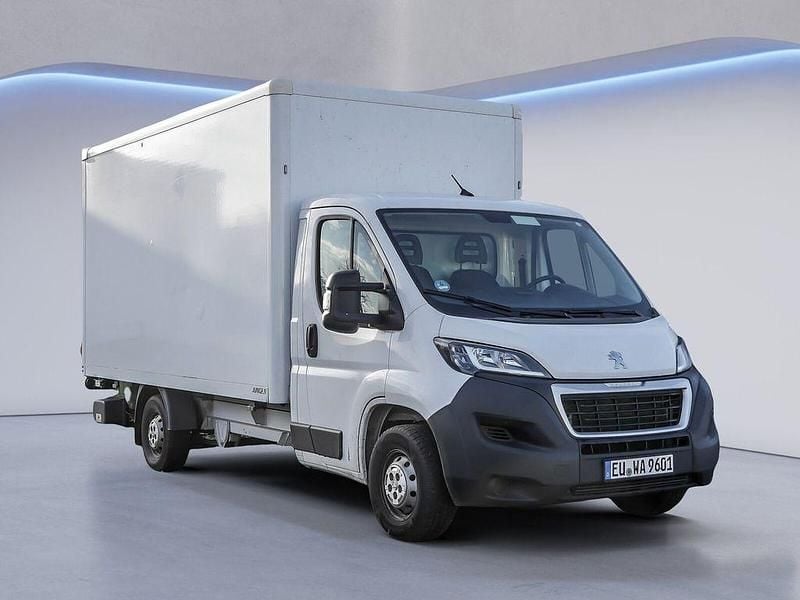 Gebraucht Peugeot Boxer 140 PS (102 kW) 2022 Eisweiß Van