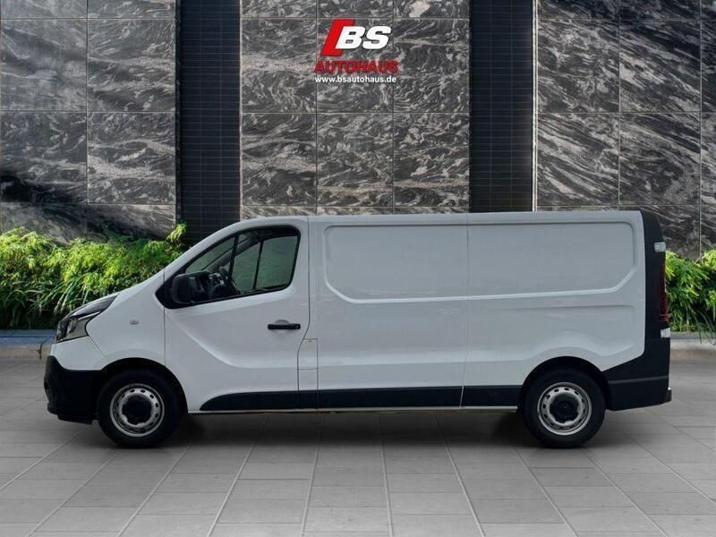 Blanc glacier Gebraucht 2021 Renault Trafic Komfort Van | 15.999 € (Fairer Preis) - Bild 1/4