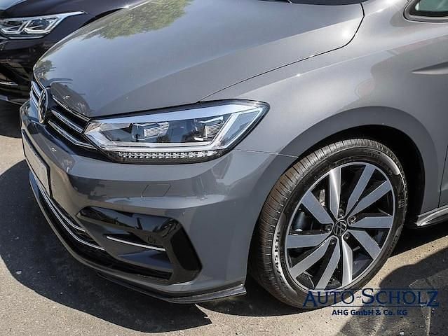 Gebraucht VW Touran Move 150 PS (110 kW) 2024 Othercolor Van / Kleinbus