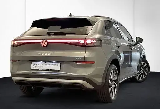 Neu VW T-Roc Life 116 PS (85 kW) 2026 Grau SUV