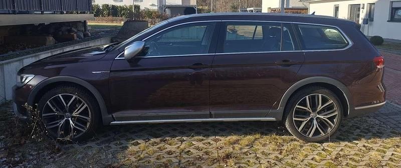 Gebraucht VW Passat Alltrack 220 PS (161 kW) 2018 Andere farben Kombi