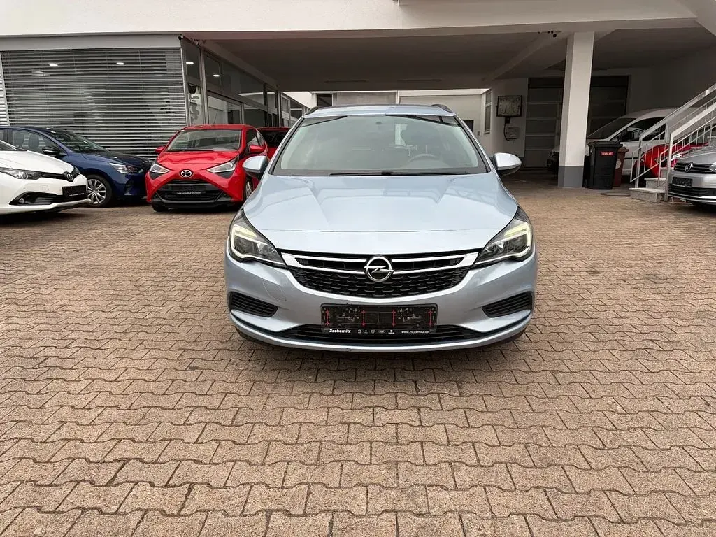Gebraucht Opel Astra Edition 110 PS (80 kW) 2019 Blau Kombi