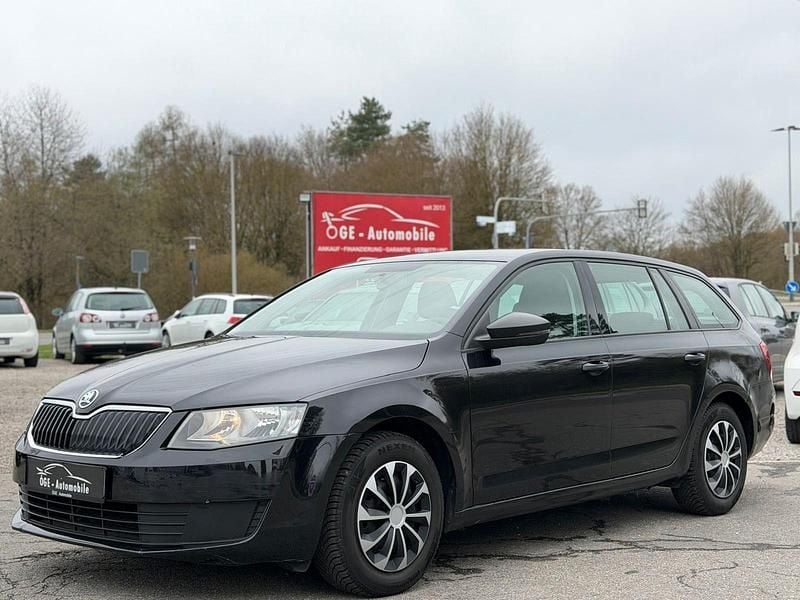 Gebraucht Skoda Octavia Active 105 PS (77 kW) 2014 Schwarz Kleinwagen