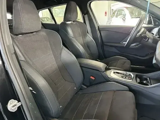 Gebraucht BMW 120 M Sport 170 PS (125 kW) 2025 Schwarz Kleinwagen