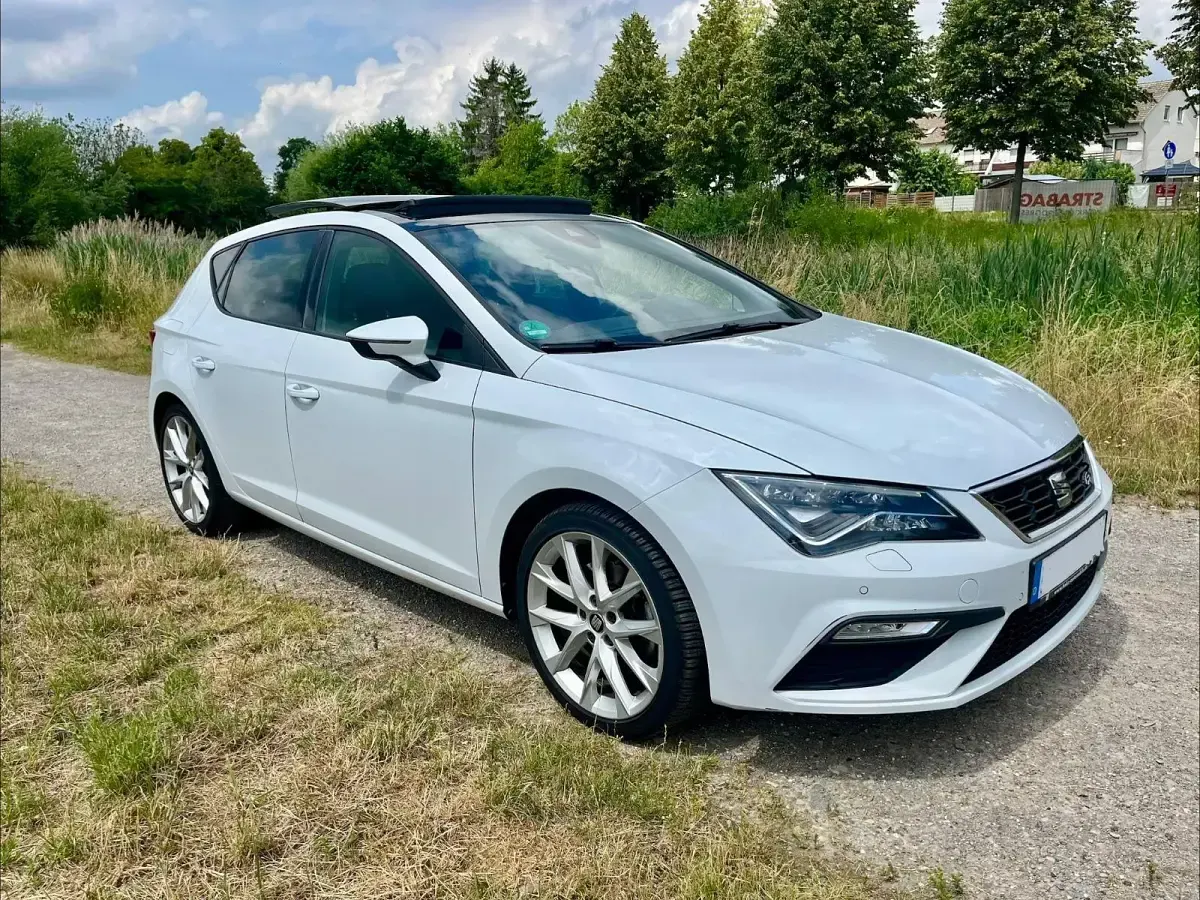 Gebraucht Seat Leon FR 179 PS (131 kW) 2017 Weiß Limousine