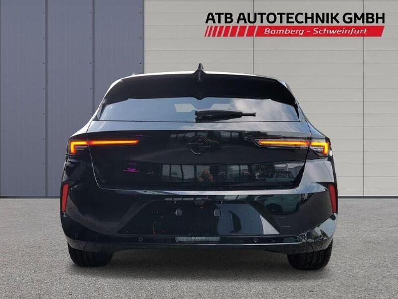 Gebraucht Opel Astra Ultimate 131 PS (96 kW) 2024 Schwarz Limousine