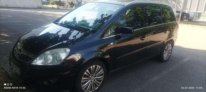 Schwarz Gebraucht 2008 Opel Zafira Innovation Van / Kleinbus | 3.200 € (Fairer Preis) - Bild 1/4