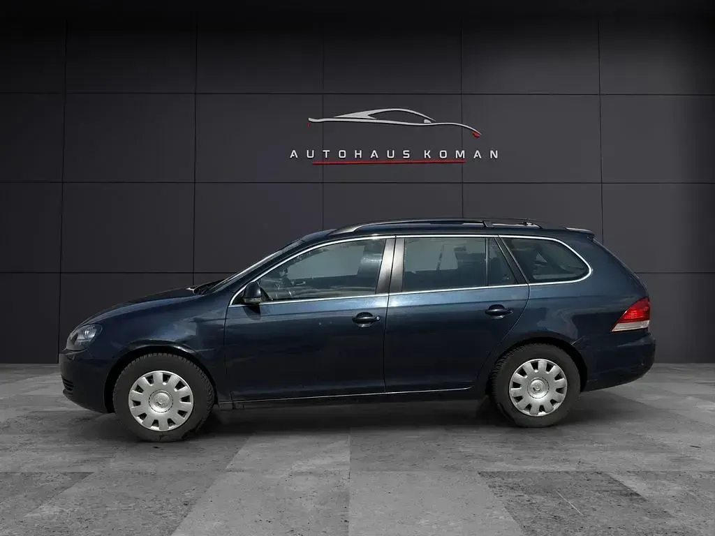 Gebraucht VW Golf VI Comfortline 105 PS (77 kW) 2010 Blau Kleinwagen
