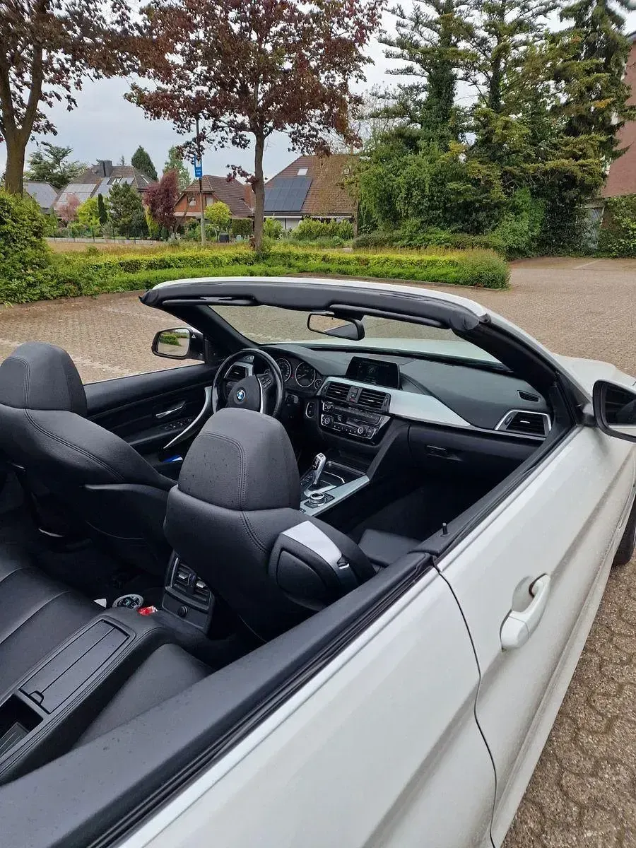 Gebraucht BMW 420 Cabriolet Advantage 190 PS (139 kW) 2018 Schwarz Cabrio