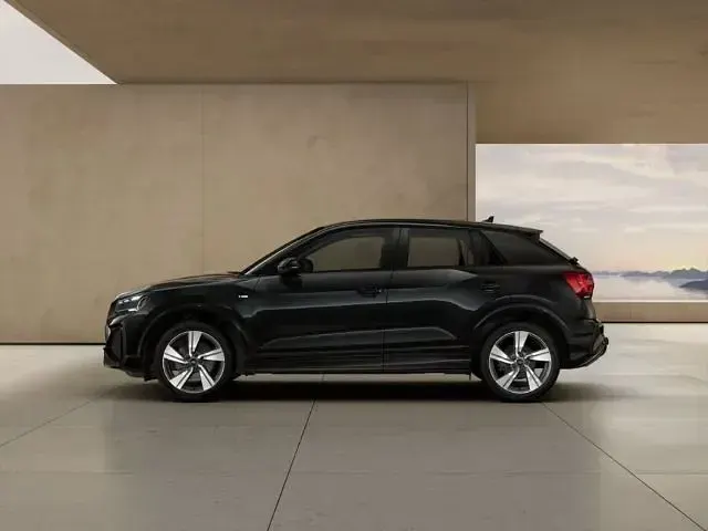 Gebraucht Audi Q2 S-Line 116 PS (85 kW) 2026 Mythosschwarz metallic SUV