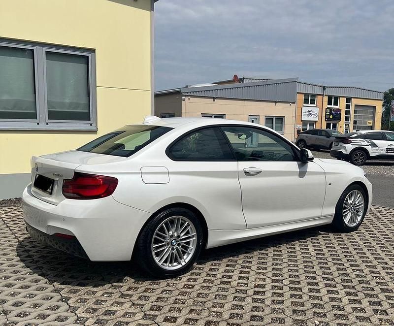 Gebraucht BMW 218 M Sport 136 PS (100 kW) 2019 Weiß Coupé