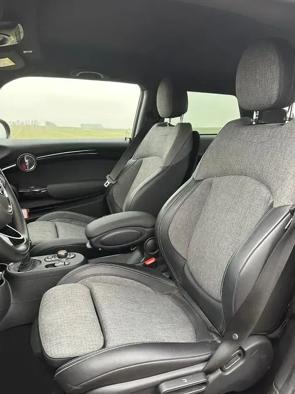Gebraucht Mini Cooper SE 135 kW (184 PS) 2020 Rot Kleinwagen