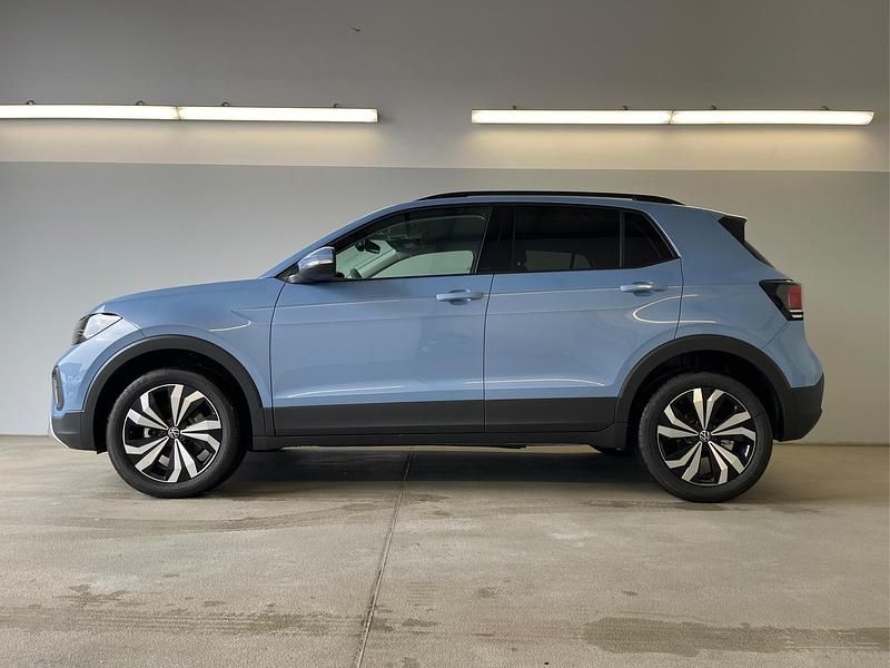 Neu VW T-Cross Life 116 PS (85 kW) 2025 [r9r9] clear blue metallic [r9r9] clear blue metallic SUV