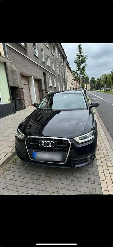 Schwarz Gebraucht 2013 Audi Q3 SUV | 14.500 € (Etwas zu teuer) - Bild 1/4