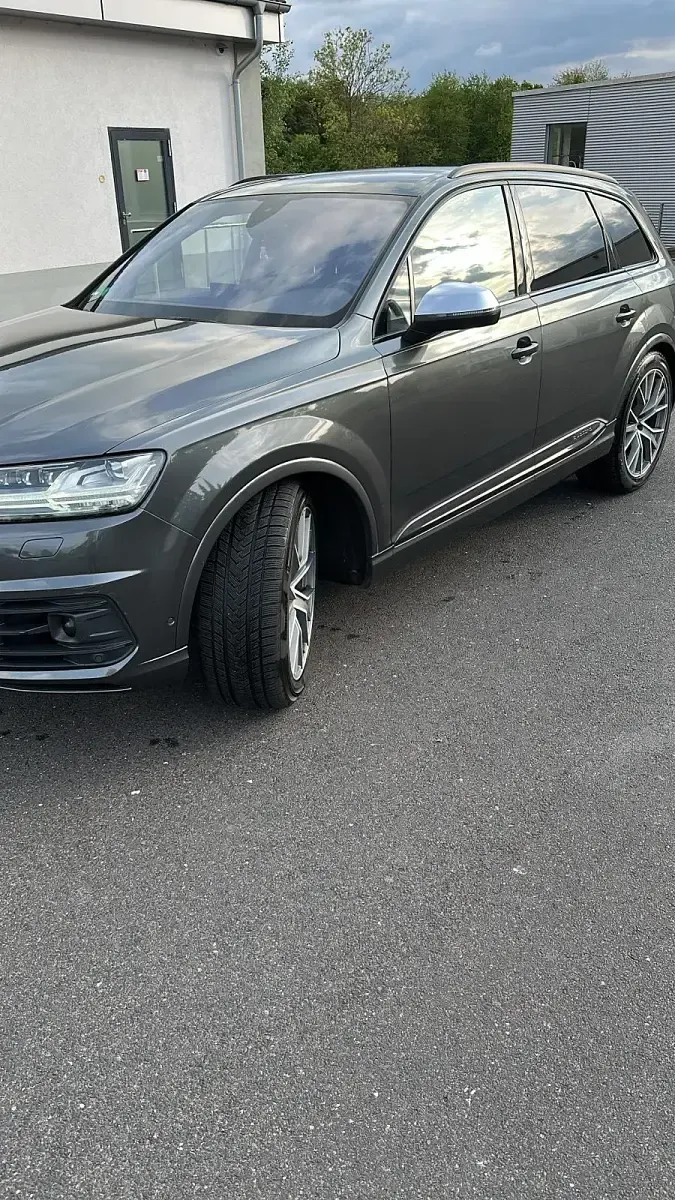 Gebraucht Audi SQ7 435 PS (319 kW) 2018 Grau SUV