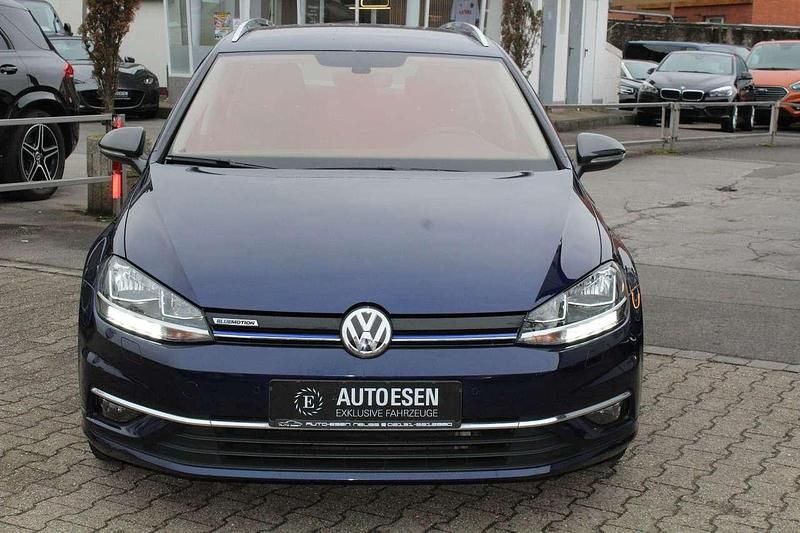 Gebraucht VW Golf VII 110 PS (80 kW) 2017 Blau Kombi