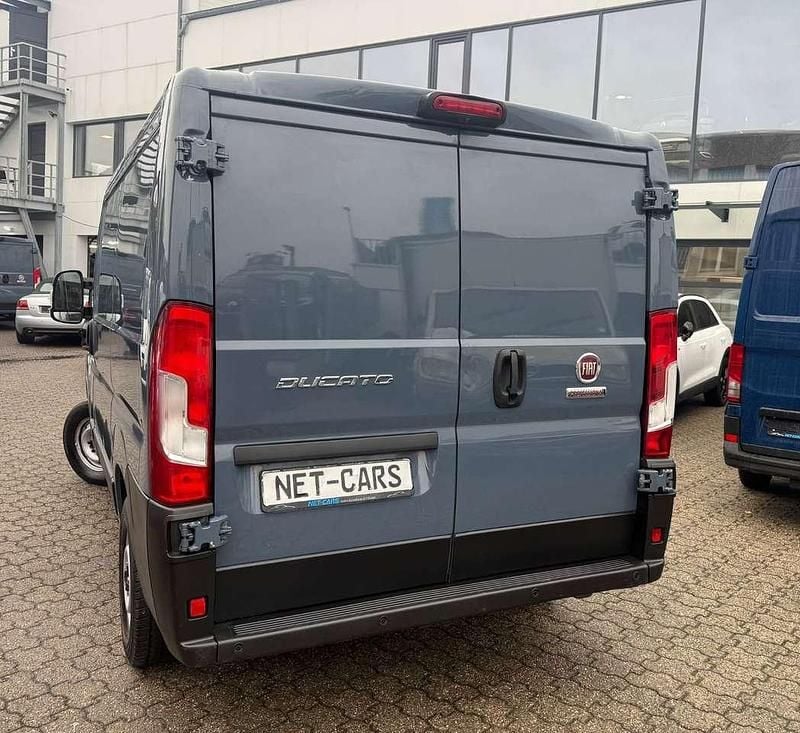 Gebraucht Fiat Ducato 120 PS (88 kW) 2021 Grau Van