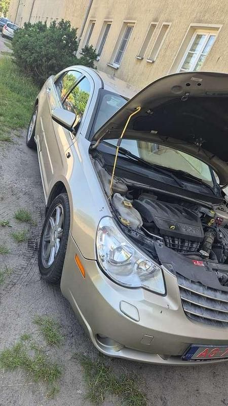 Beige Gebraucht 2008 Chrysler Sebring Limited Limousine | 1.550 € - Bild 1/4