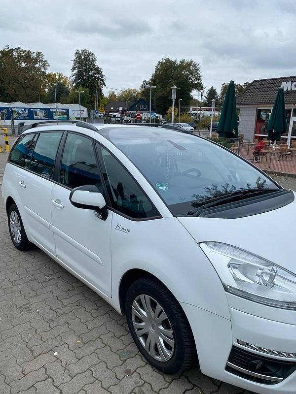 Weiß Gebraucht 2012 Citroën C4 Picasso Van / Kleinbus | 3.200 € (Fairer Preis) - Bild 1/4