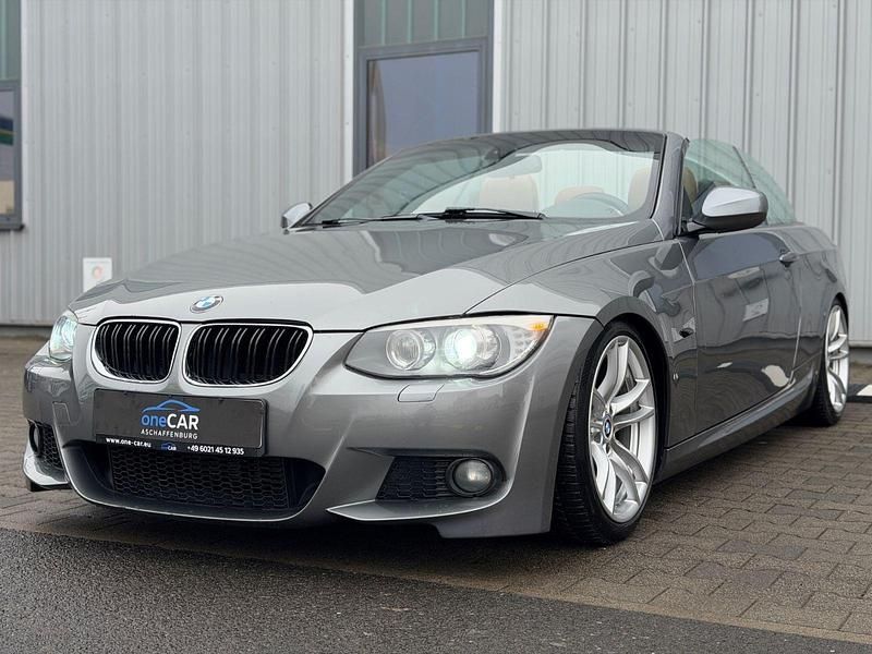 Gebraucht BMW 330 Cabriolet M Sport 245 PS (180 kW) 2011 Grau Cabrio