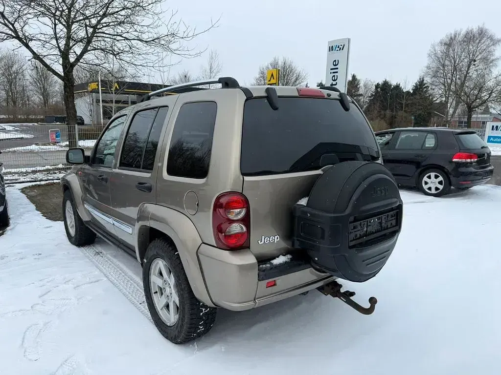 Gebraucht Jeep Cherokee Limited 204 PS (150 kW) 2005 SUV