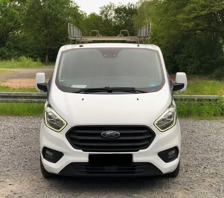 Gebraucht Ford Transit Custom 131 PS (96 kW) 2018 Weiß Van / Kleinbus