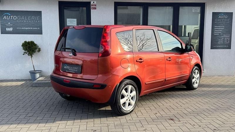 Second-hand Nissan Note Acenta 88 CP (64 kW) 2006 Portocaliu Hatchback